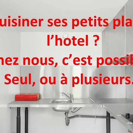 Premiere Classe Lyon 베이노스트