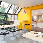Hotel Premiere Classe Lyon 2*