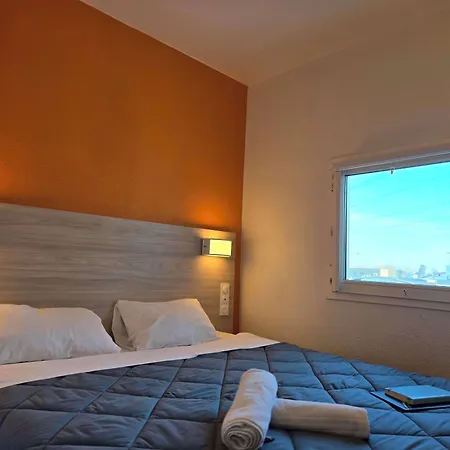 Hotel Premiere Classe Lyon 2*