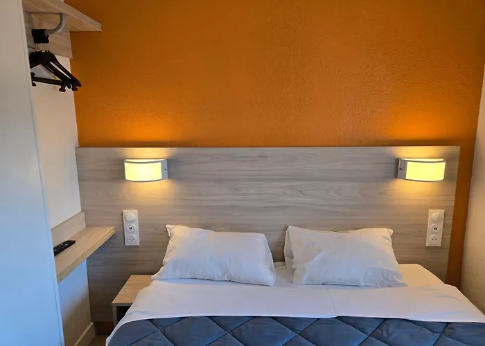 Hotel Premiere Classe Lyon 2*
